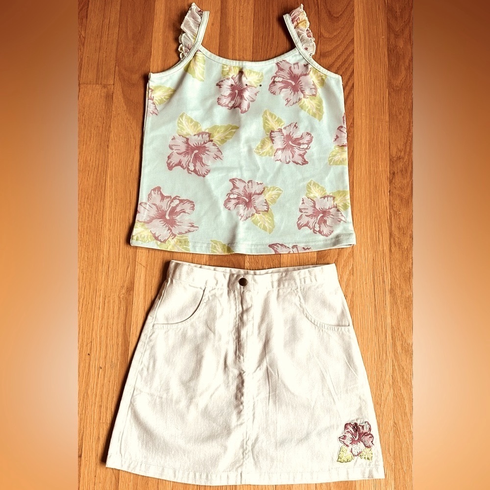 Two piece NWT Kids Matching  Skirt/Top Set